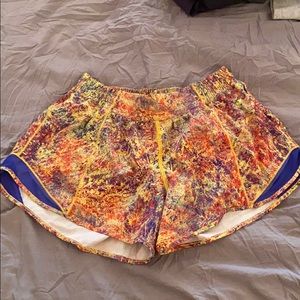 Lululemon hotty hot short